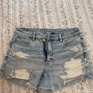 American Eagle Strigid Mom Shorts Size 10